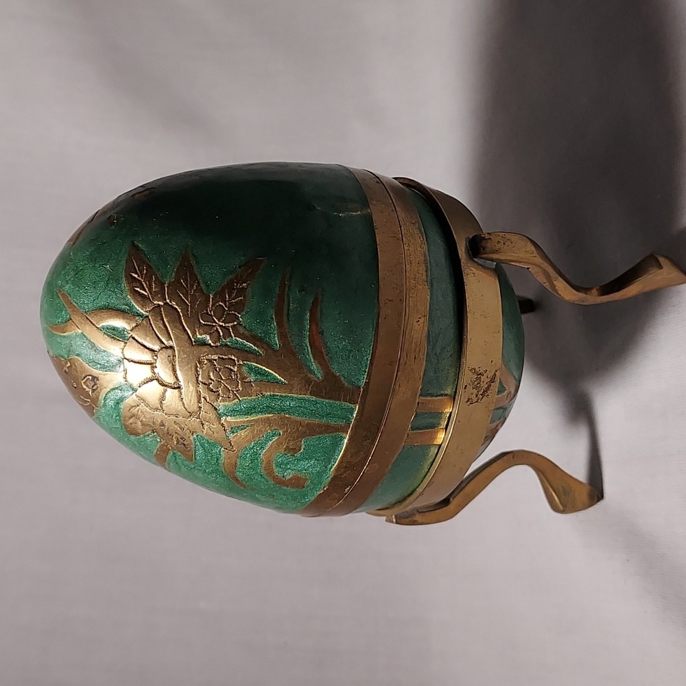 Vintage Cloisonne Enamel Egg Brass Flower with Stand Trinket Box Storage Piece